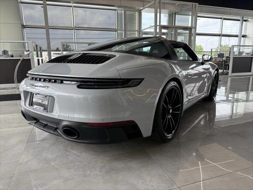 2024 Porsche 911 Targa 4S