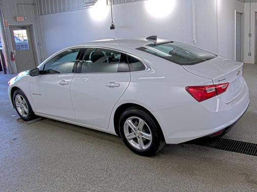 2023 Chevrolet Malibu 1LS