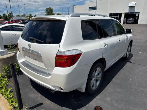 Blizzard Pearl 2010 Toyota Highlander Limited