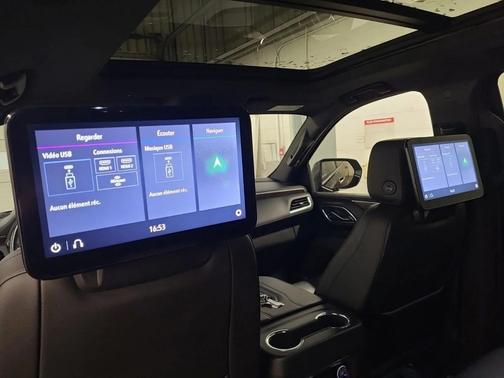 2021 Chevrolet Suburban 4WD High Country