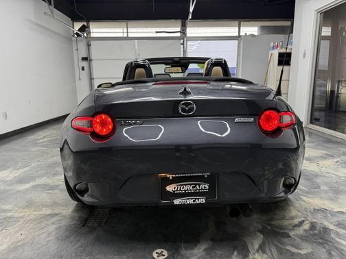 2016 Mazda MX-5 Miata Grand Touring