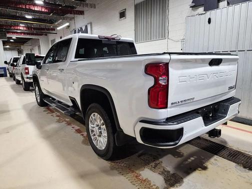 2020 Chevrolet Silverado 2500 High Country