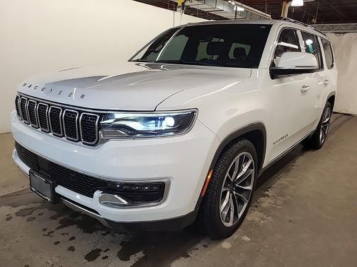 Bright White 2022 Jeep Wagoneer Series III