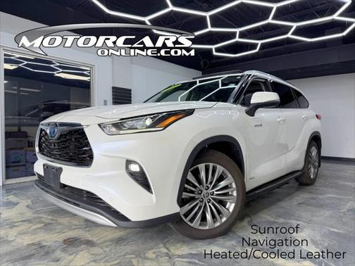 2020 Toyota Highlander Hybrid Platinum