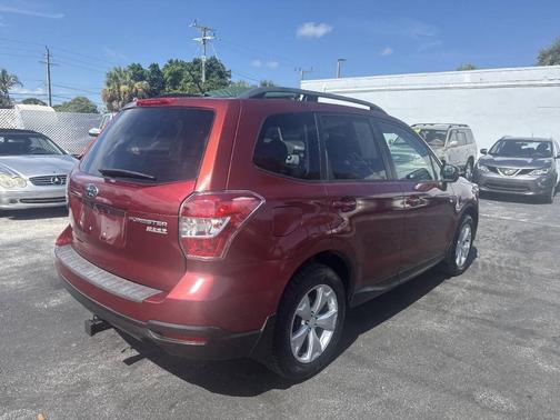 Venetian Red Pearl 2014 Subaru Forester 2.5i Premium