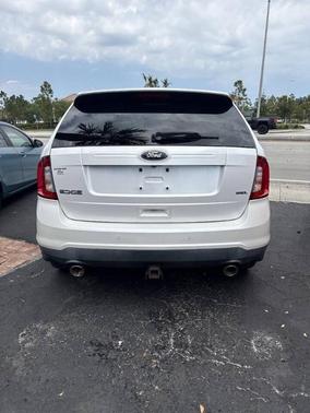 White 2013 Ford Edge SEL