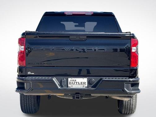 2022 Chevrolet Silverado 1500 Limited Custom