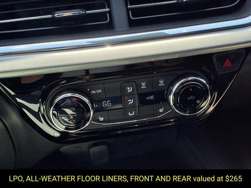 Mosaic Black Metallic 2026 Chevrolet Trax LT