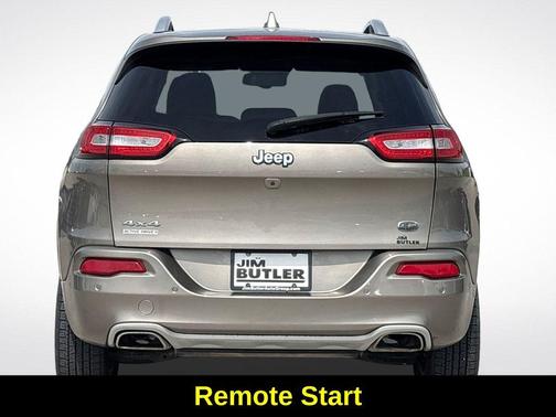 Light Brownstone Pearlcoat 2016 Jeep Cherokee Overland
