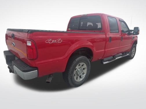 Red Clearcoat 2008 Ford F-250 Lariat