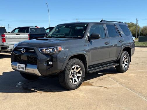 2024 Toyota 4Runner TRD Off Road