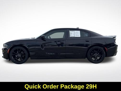 2017 Dodge Charger SXT