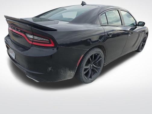 2017 Dodge Charger SXT