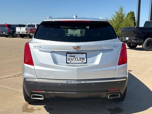 2017 Cadillac XT5 Base