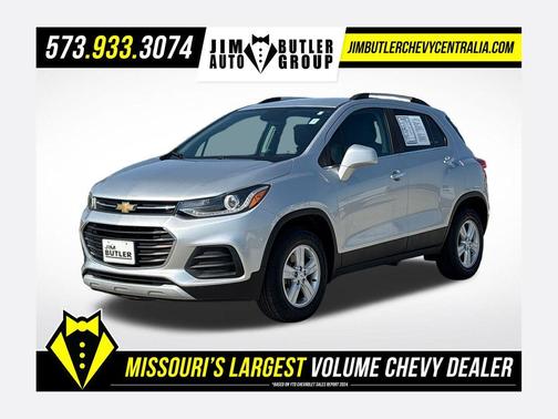 Silver Ice Metallic 2020 Chevrolet Trax LT