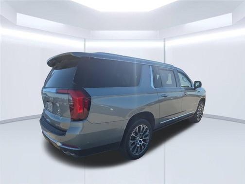Sterling 2025 GMC Yukon XL Denali