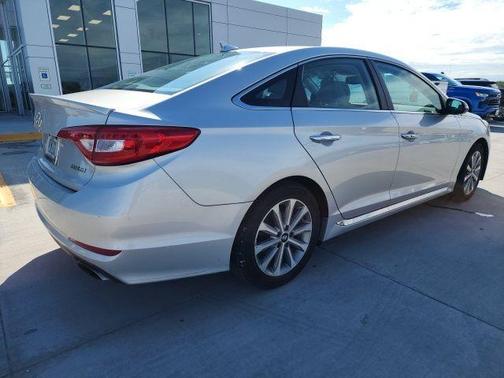 2017 Hyundai SONATA Limited