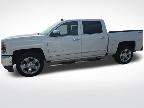 Summit White 2018 Chevrolet Silverado 1500 LTZ