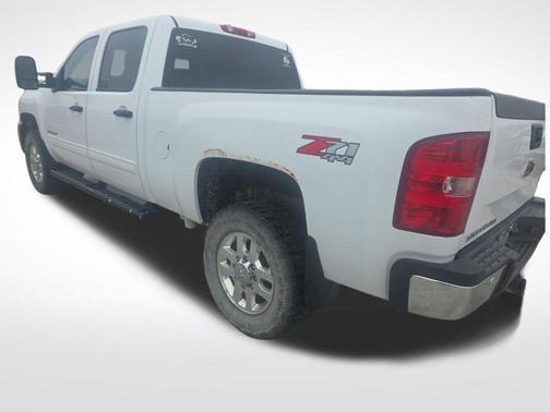 Summit White 2011 Chevrolet Silverado 3500 LT
