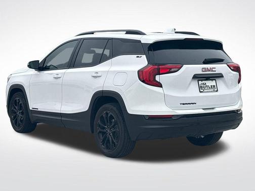 Summit White 2021 GMC Terrain SLT