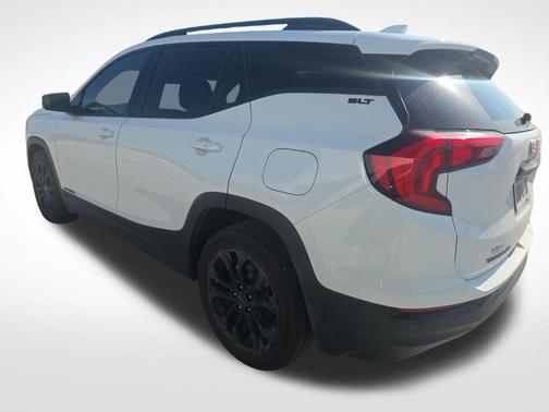 Summit White 2021 GMC Terrain SLT