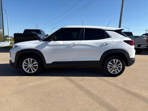 2023 Chevrolet Trailblazer LS