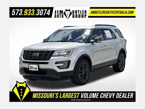 Ingot Silver Metallic 2017 Ford Explorer XLT