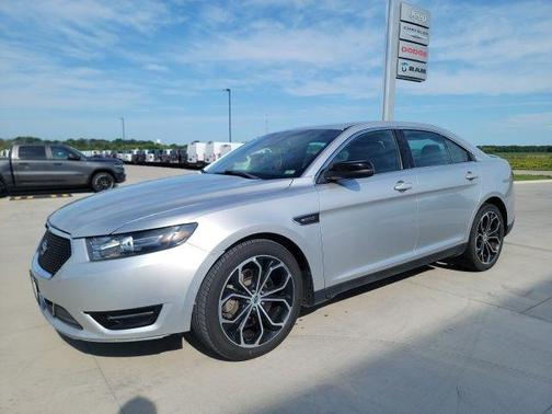 2018 Ford Taurus SHO
