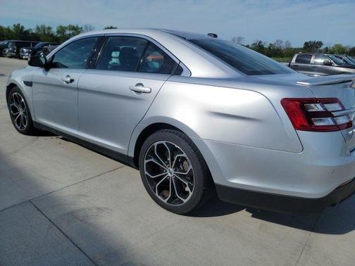 2018 Ford Taurus SHO