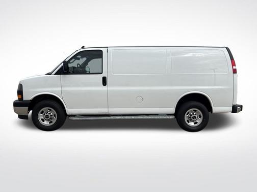 2023 GMC Savana 2500 Work Van