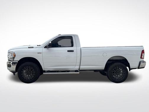 Bright White Clearcoat 2022 RAM 2500 Tradesman