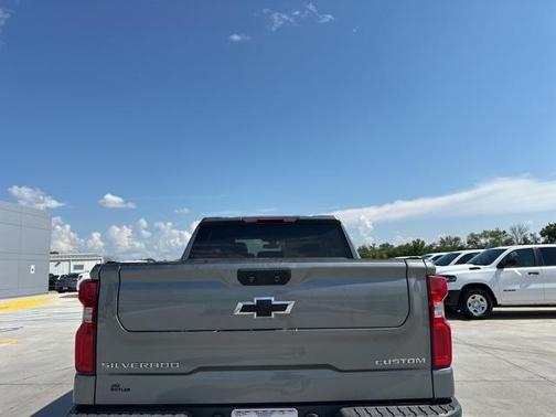2021 Chevrolet Silverado 1500 Custom Trail Boss