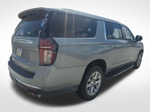 Sterling Gray Metallic 2023 Chevrolet Suburban Premier