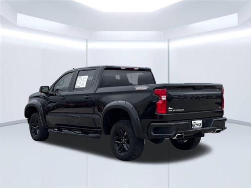 Black 2022 Chevrolet Silverado 1500 LT Trail Boss