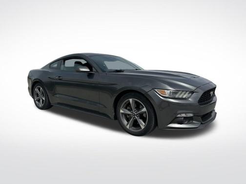 Magnetic 2016 Ford Mustang V6