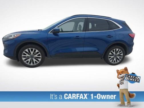 2022 Ford Escape Titanium