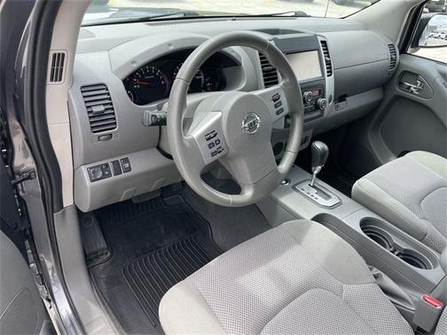 2020 Nissan Frontier SV