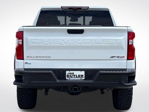 Summit White 2025 Chevrolet Silverado 1500 ZR2