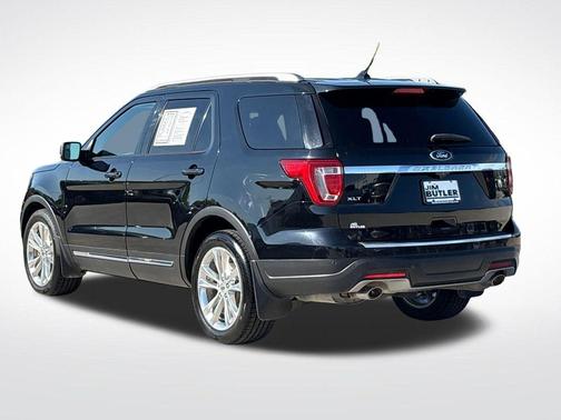 Shadow Black 2018 Ford Explorer XLT