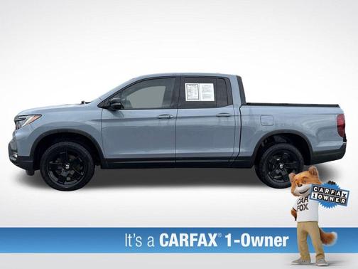 Sky 2025 Honda Ridgeline Black Edition