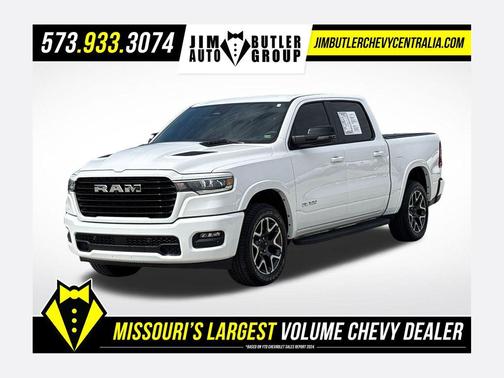 Bright White Clearcoat 2025 RAM 1500 Laramie