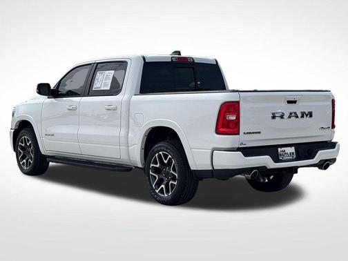Bright White Clearcoat 2025 RAM 1500 Laramie