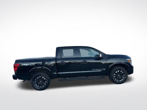 2019 Nissan Titan PRO-4X