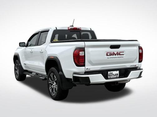 2023 GMC Canyon AT4