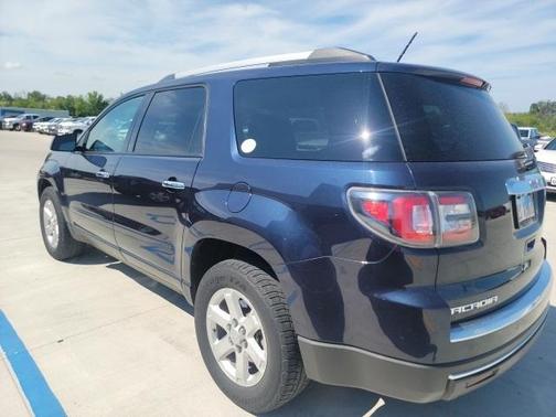 2015 GMC Acadia SLE-2