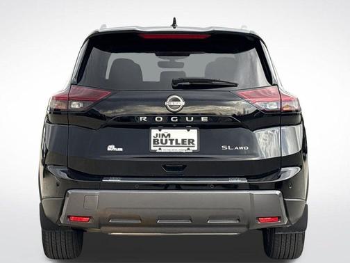 Black 2024 Nissan Rogue SL
