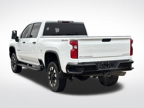 2020 Chevrolet Silverado 2500 Custom