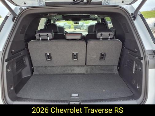 Polar White 2026 Chevrolet Traverse RS