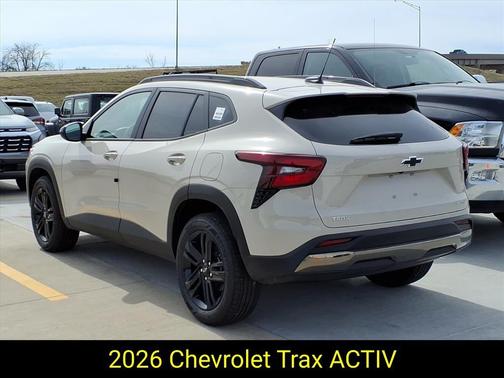 White Sand 2026 Chevrolet Trax ACTIV