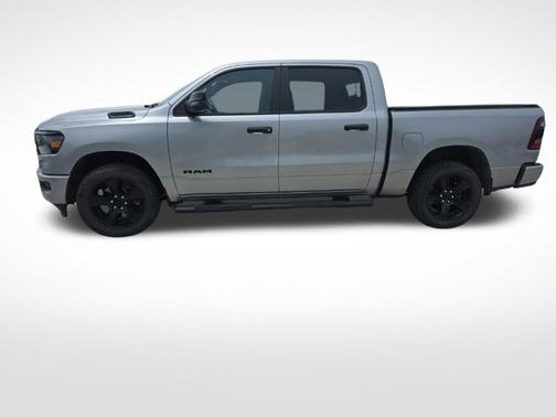 Billet Silver Metallic Clearcoat 2024 RAM 1500 Big Horn/Lone Star